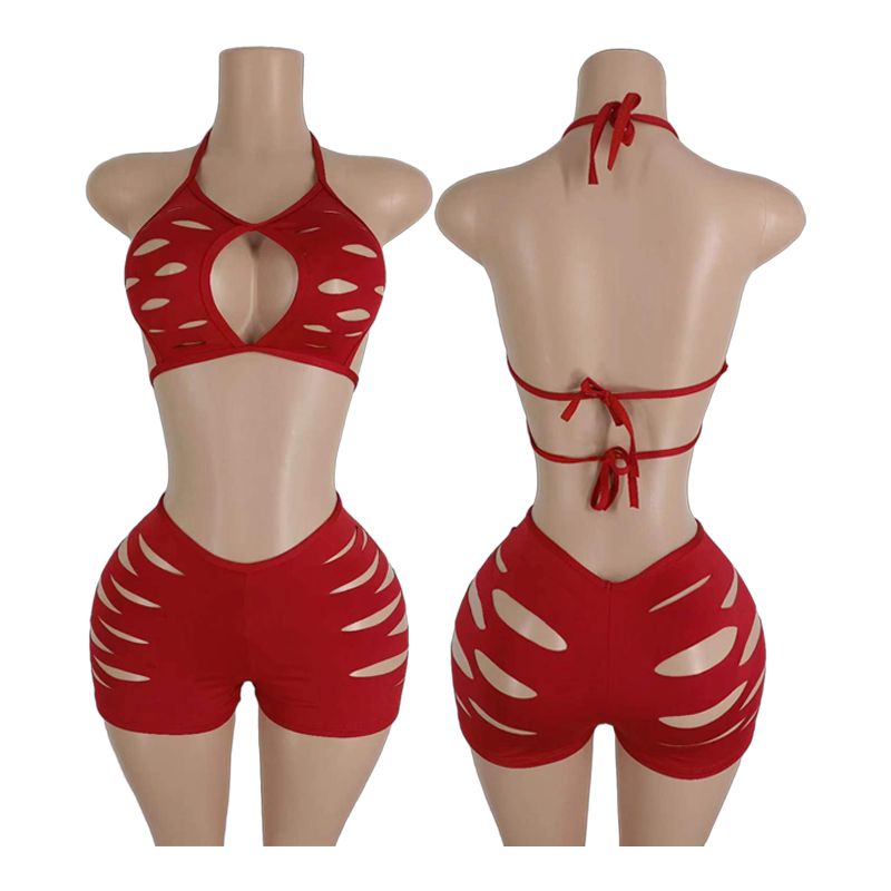 Set de dos piezas con cortes sensuales y amarre ajustable