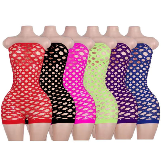 Enterizo strapless de malla con diseÃ±o calado que realza la silueta. cÃ³modo y perfecto para destacar.