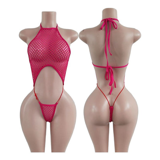 Body de malla con escote halter, corte frontal y amarre ajustable que realza la silueta.