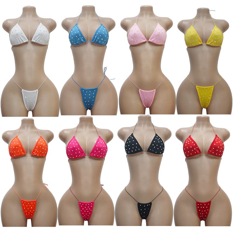 Set de bikini de dos piezas con pedrería brillante, top triangular con amarre ajustable y panty Ideal para shows